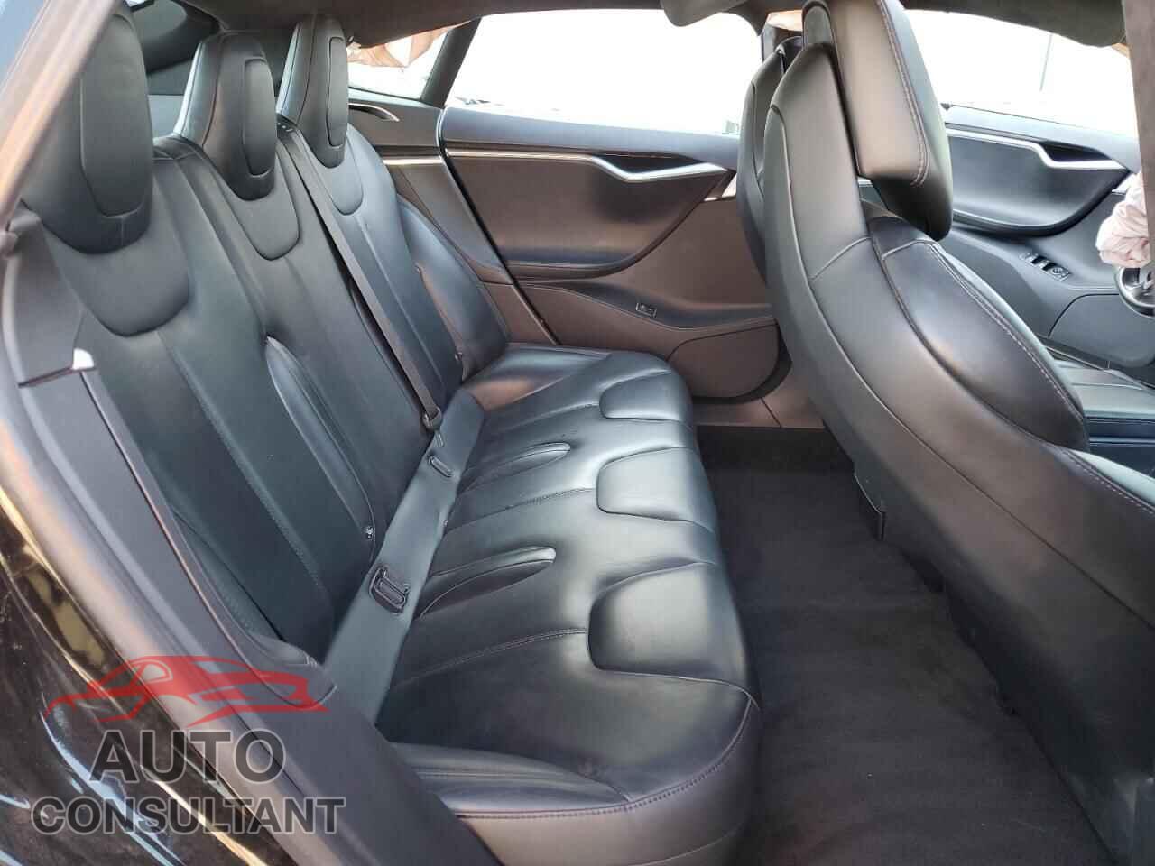 TESLA MODEL S 2017 - 5YJSA1E27HF195338