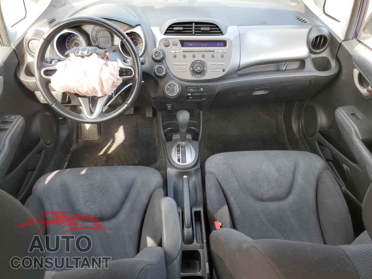HONDA FIT 2011 - JHMGE8H57BC013780
