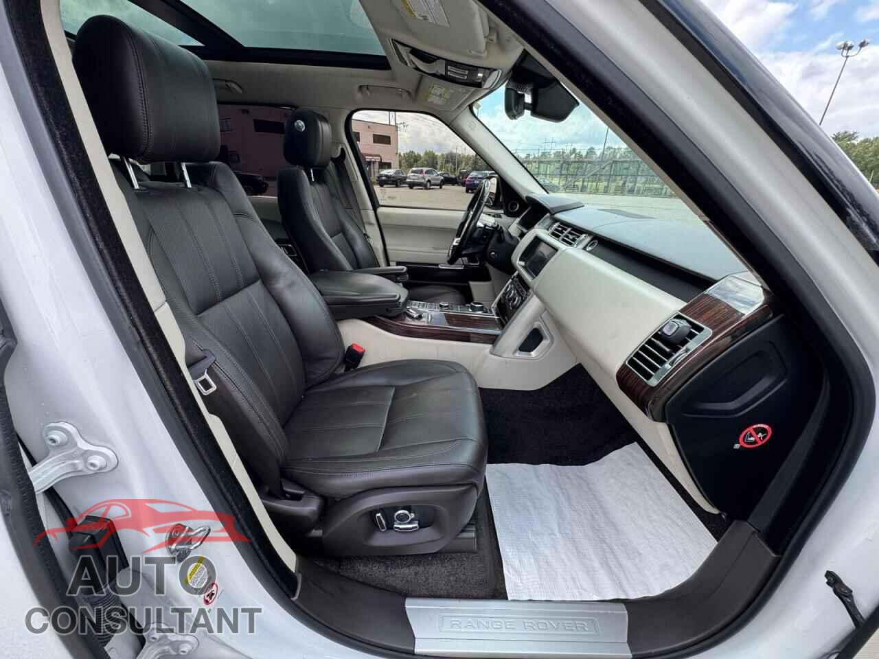 LAND ROVER RANGEROVER 2017 - SALGS2FV4HA374620