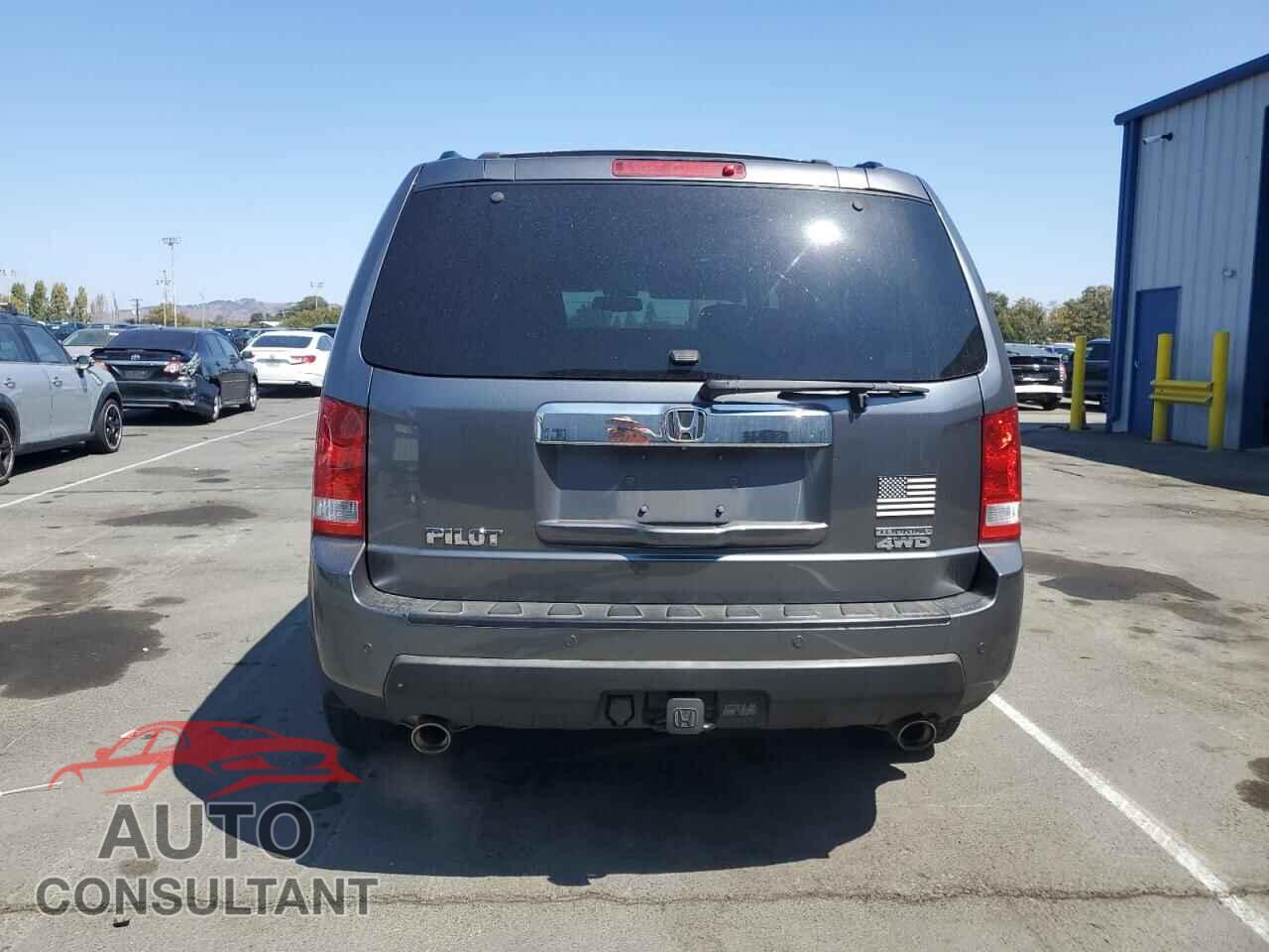HONDA PILOT 2011 - 5FNYF4H99BB090622