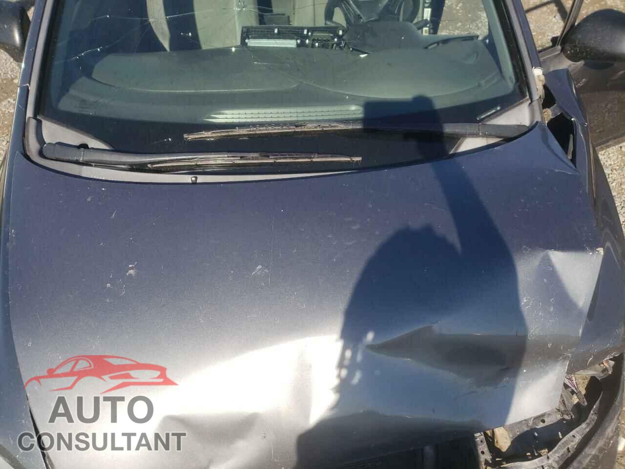 HONDA CIVIC 2011 - 19XFA1F33BE040596
