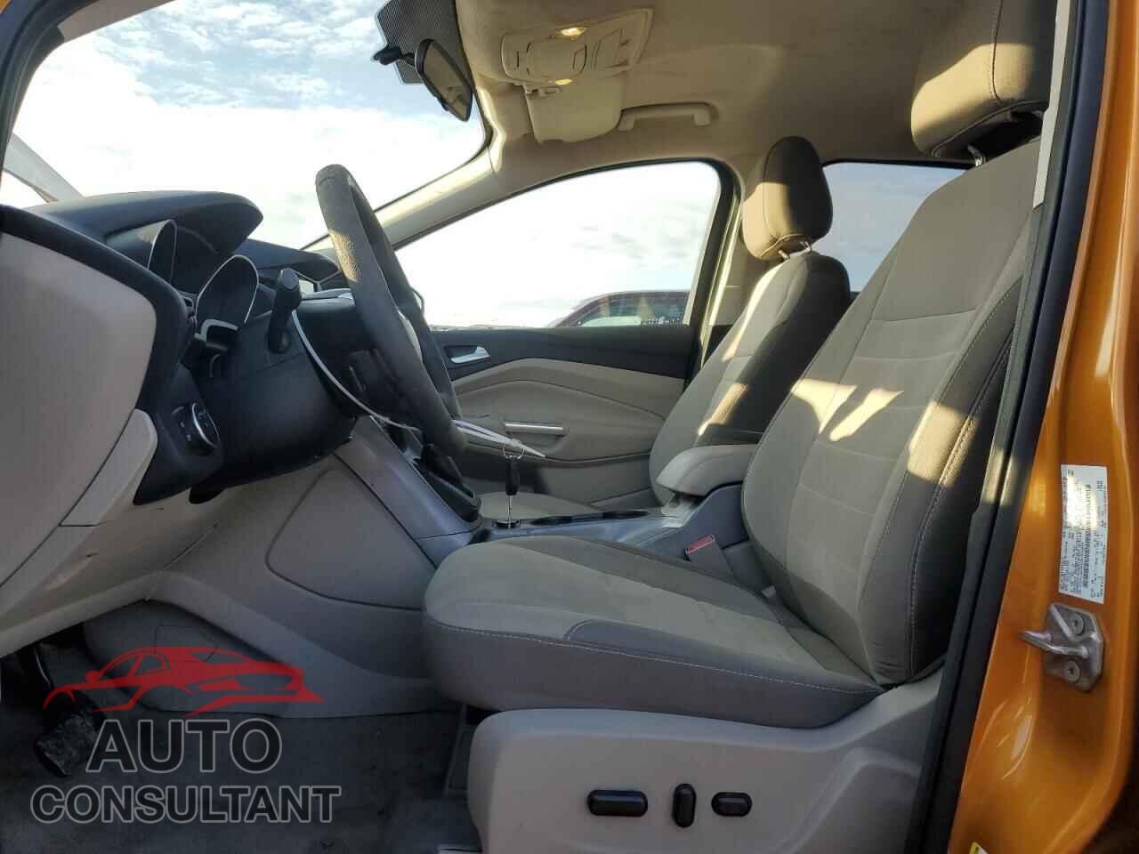 FORD ESCAPE 2016 - 1FMCU0GX4GUA04264