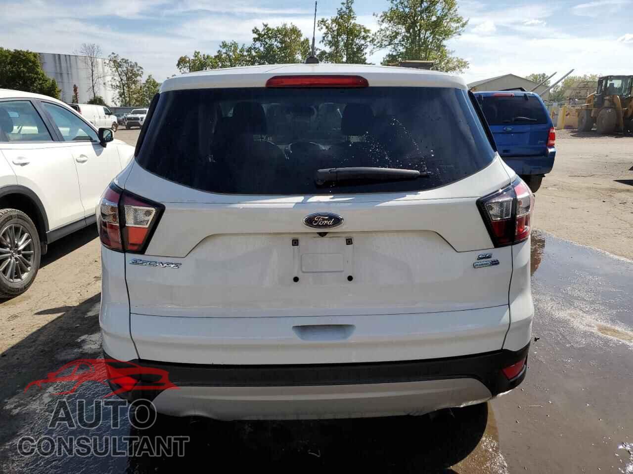 FORD ESCAPE 2017 - 1FMCU9GDXHUF03663