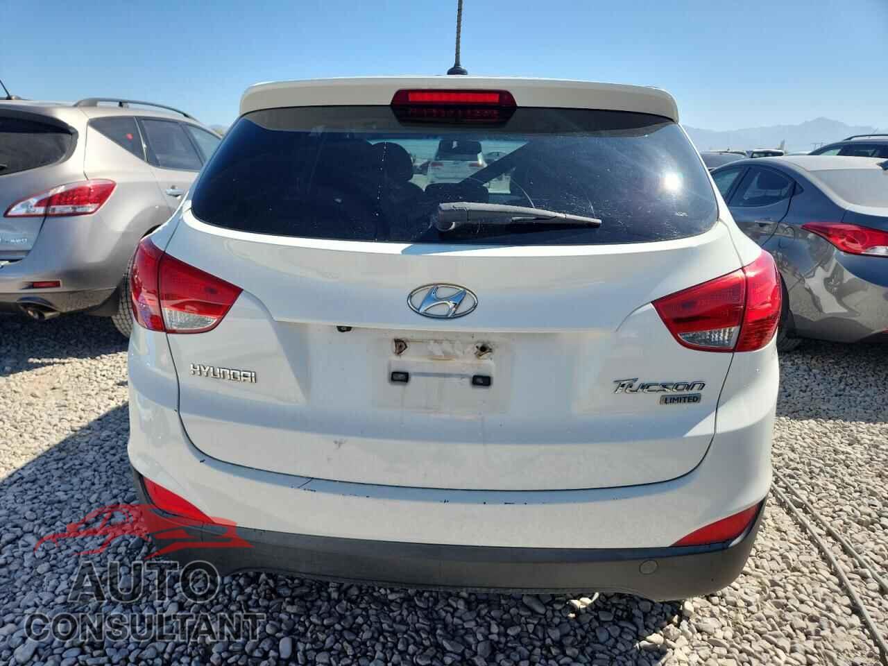 HYUNDAI TUCSON 2011 - KM8JU3AC5BU208109