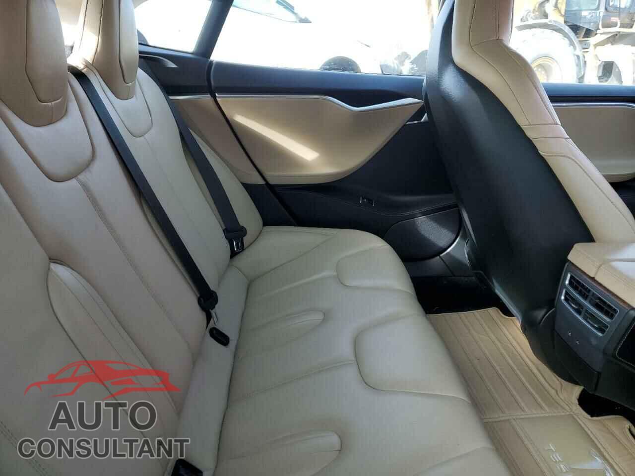 TESLA MODEL S 2016 - 5YJSA1E27GF167716