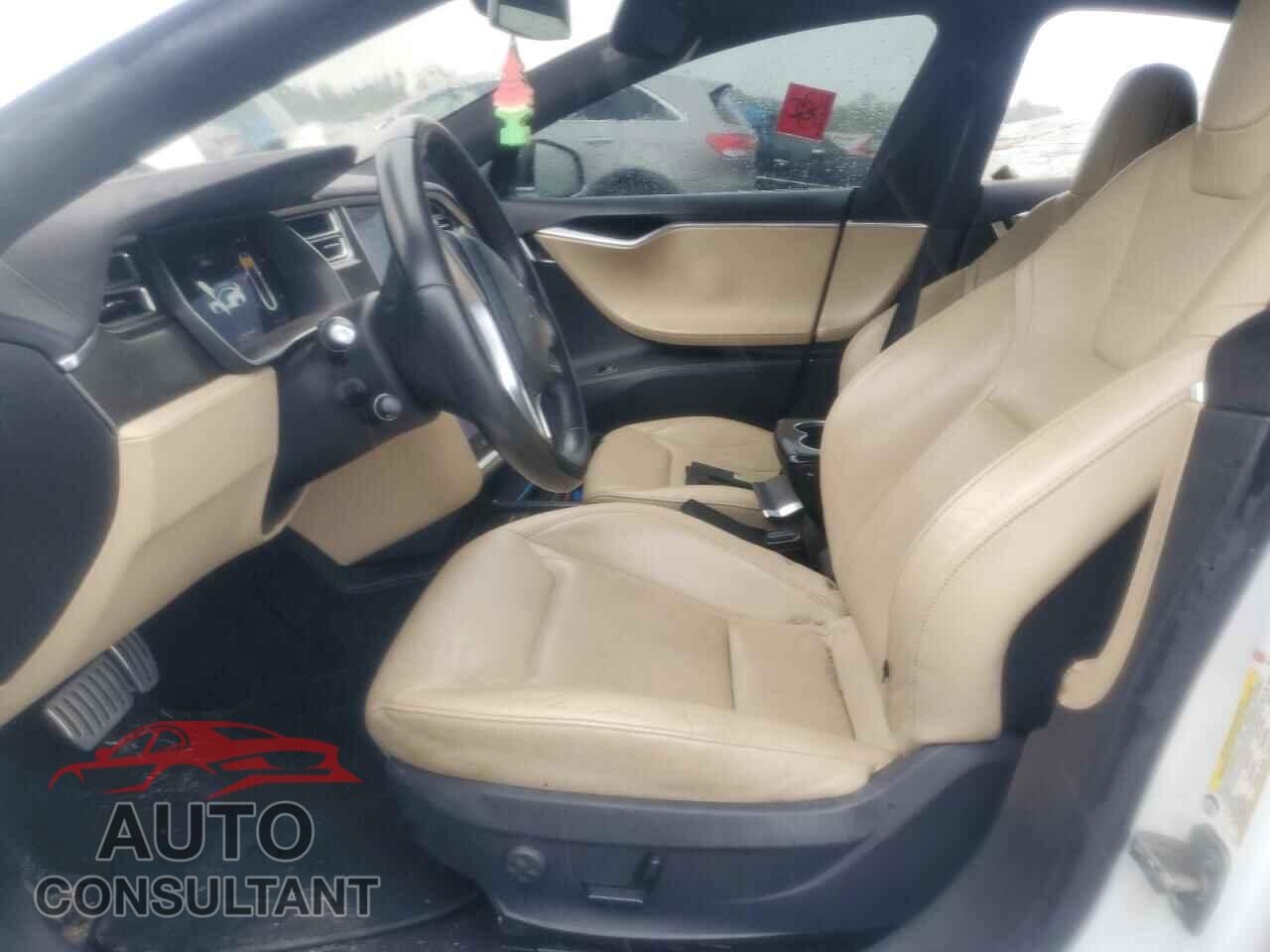 TESLA MODEL S 2016 - 5YJSA1E47GF142591