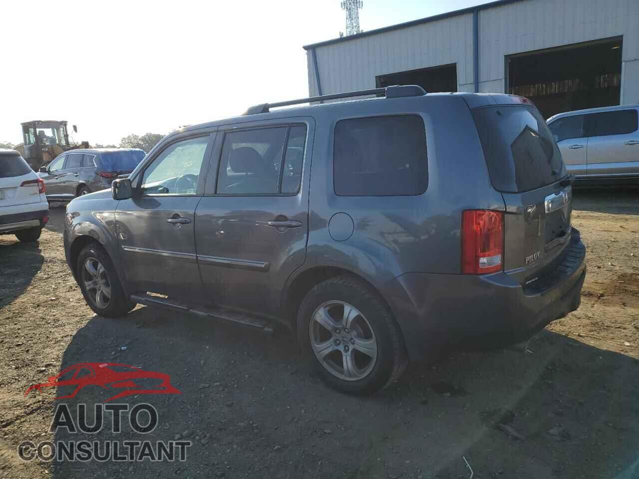 HONDA PILOT 2014 - 5FNYF4H44EB048500