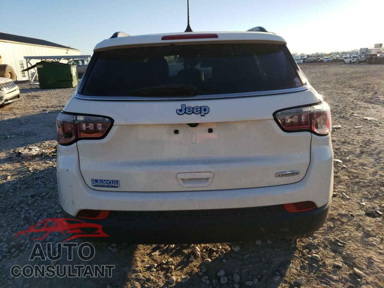 JEEP COMPASS 2018 - 3C4NJCBBXJT194561