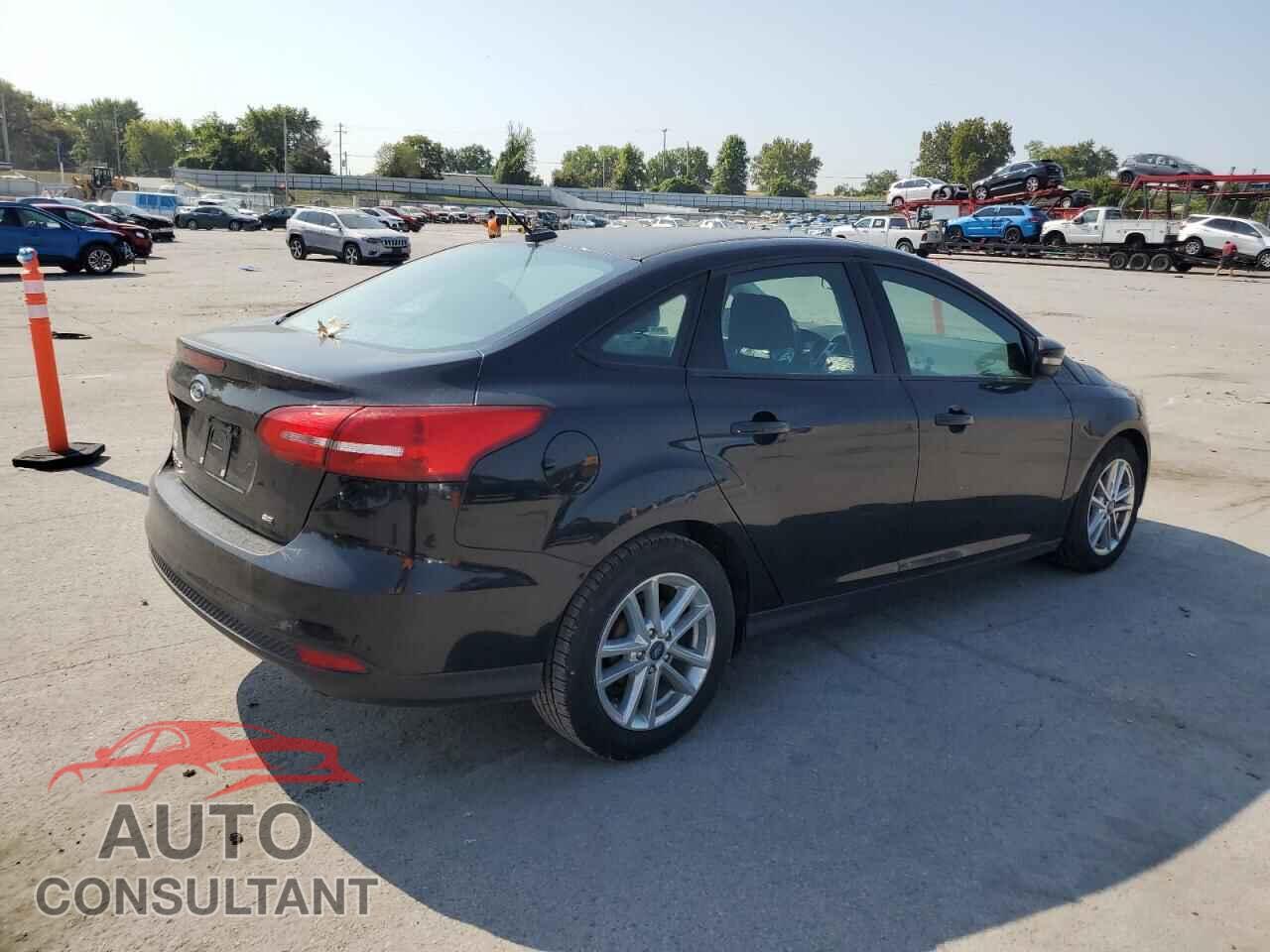 FORD FOCUS 2017 - 1FADP3F26HL226230