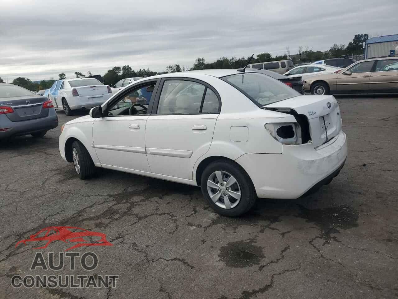 KIA RIO 2011 - KNADH4A32B6949105