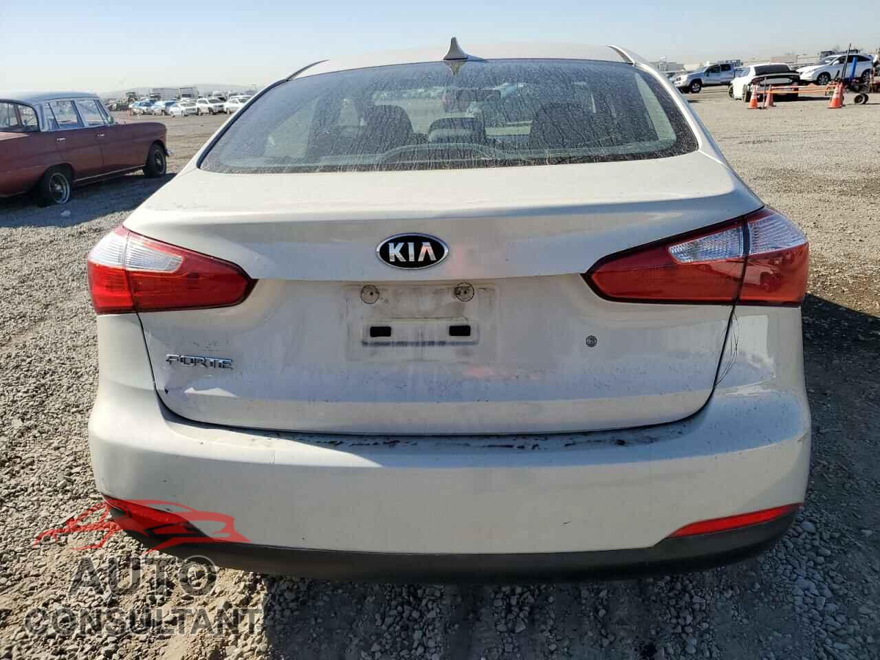KIA FORTE 2014 - KNAFK4A63E5101233