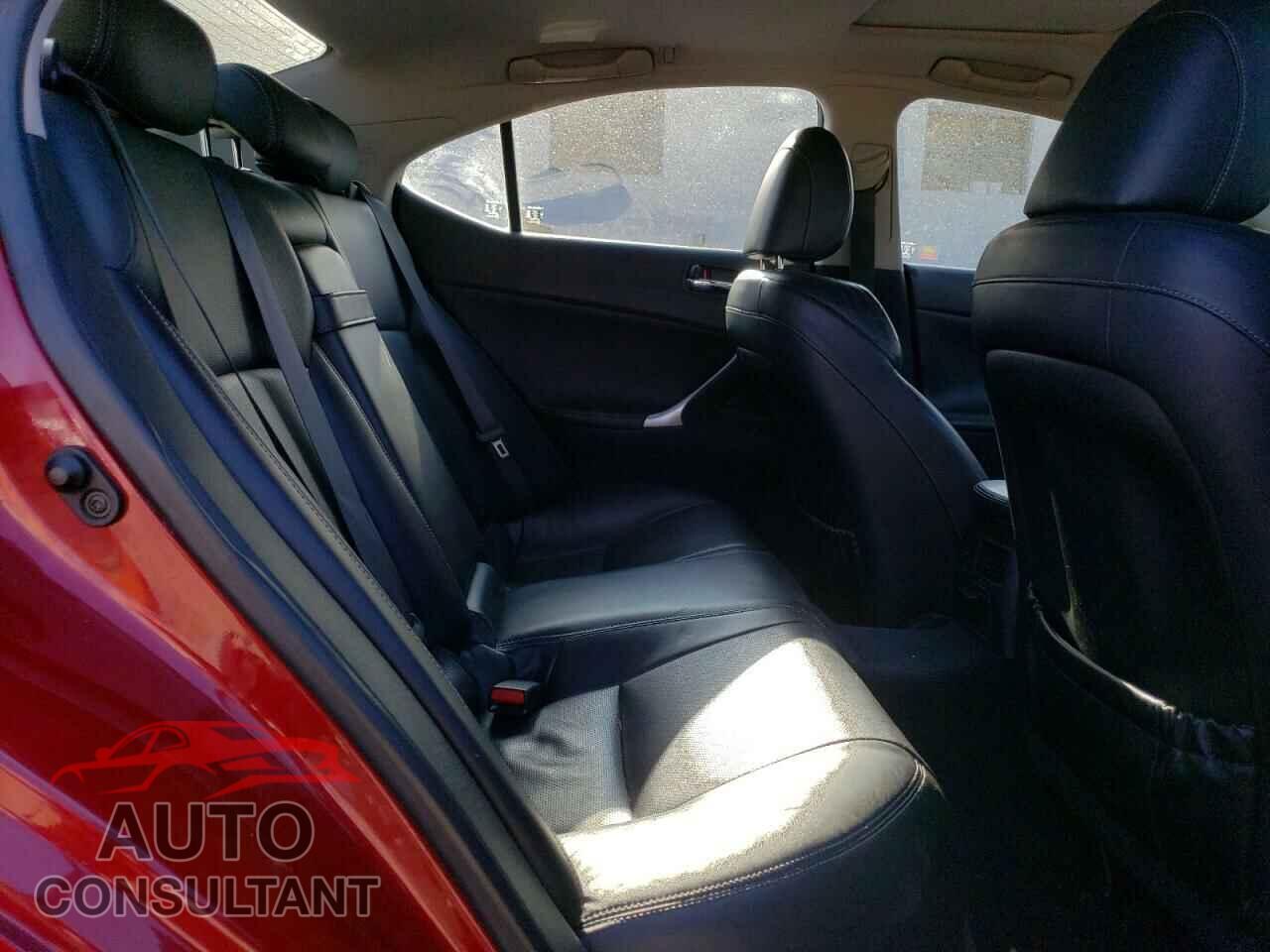LEXUS IS 2009 - JTHCK262792030172