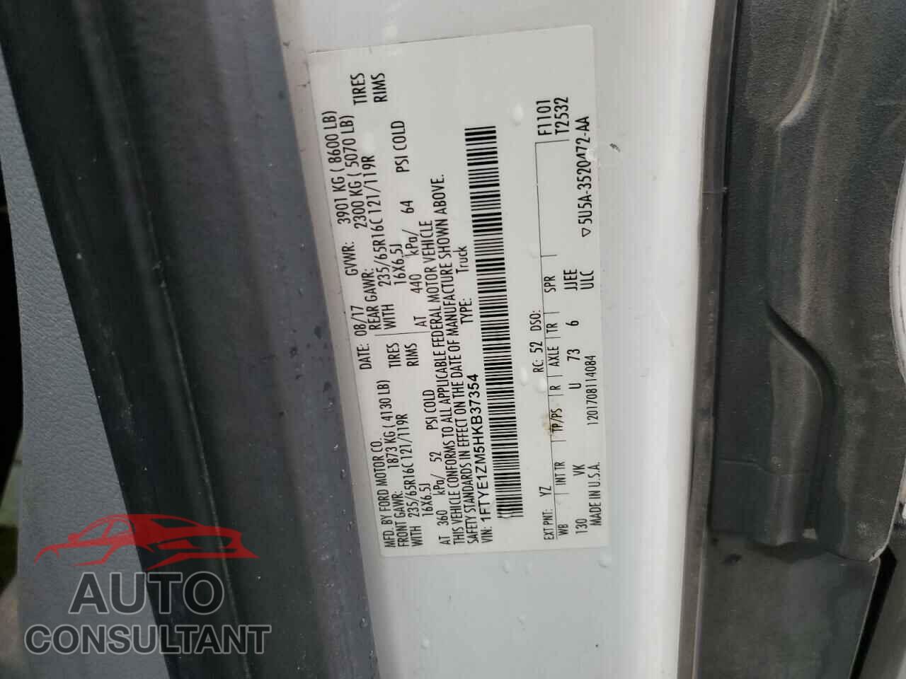 FORD TRANSIT 2017 - 1FTYE1ZM5HKB37354