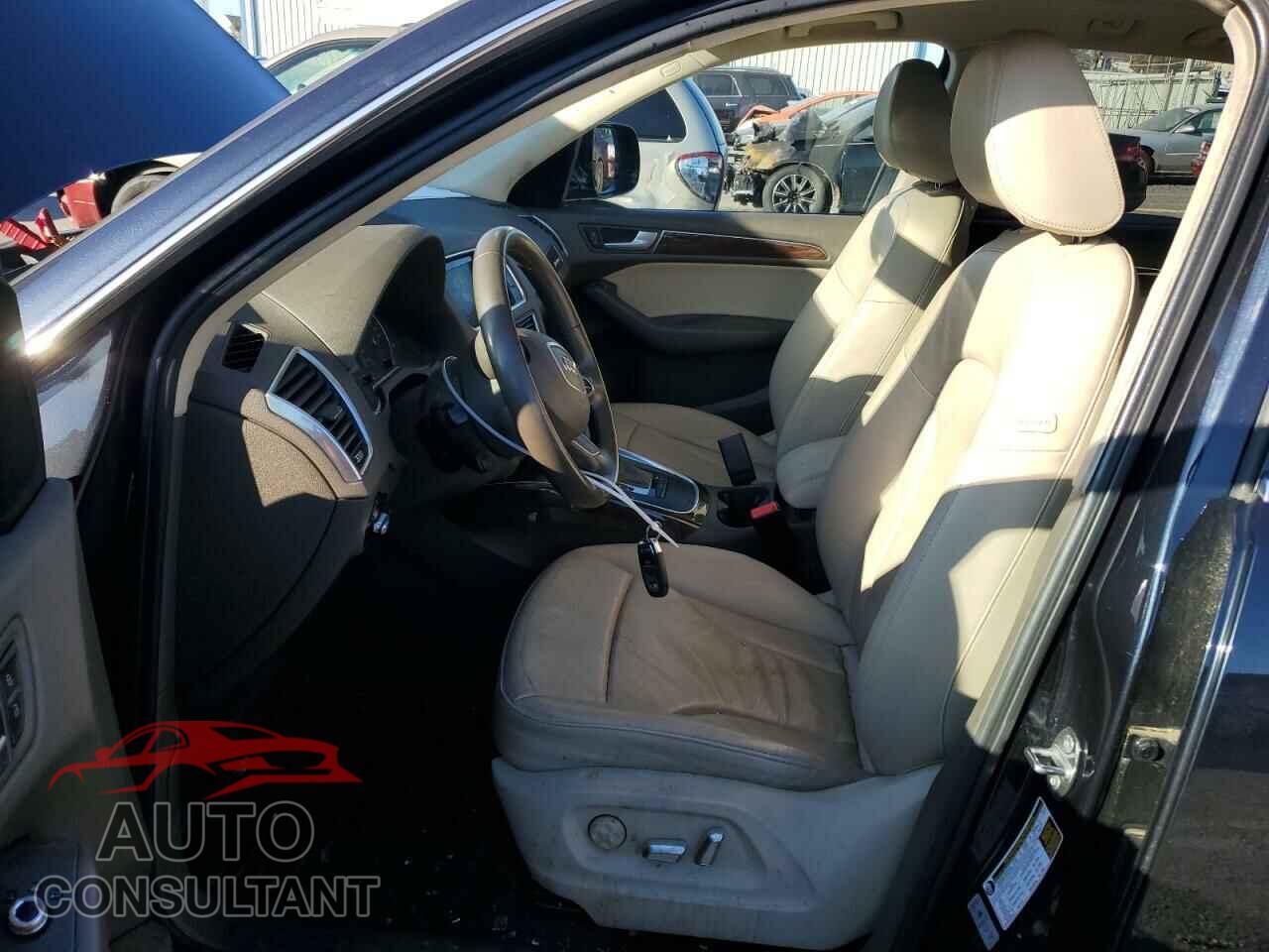 AUDI Q5 2016 - WA1C2BFP2GA014424