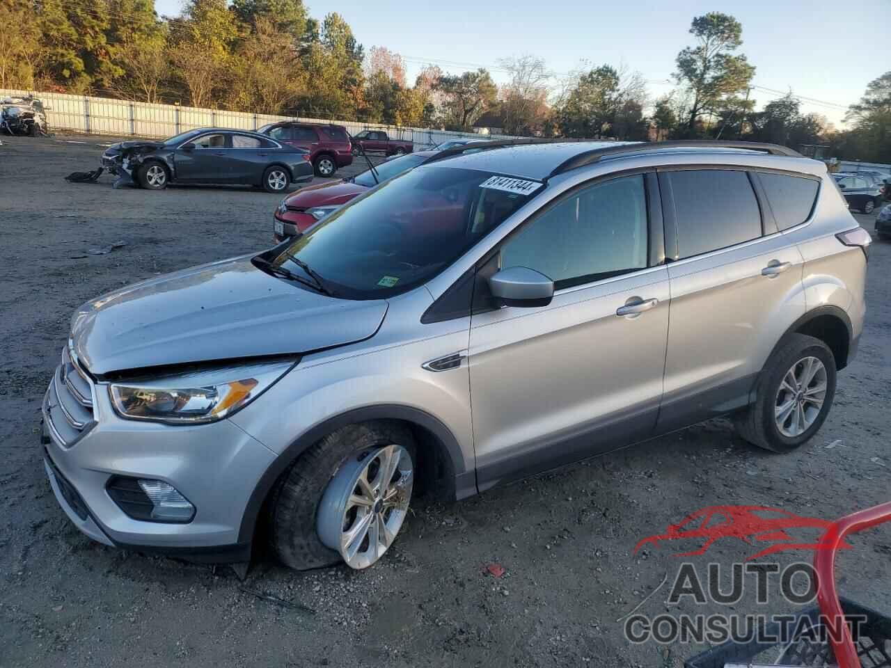 FORD ESCAPE 2018 - 1FMCU0GD7JUB05909