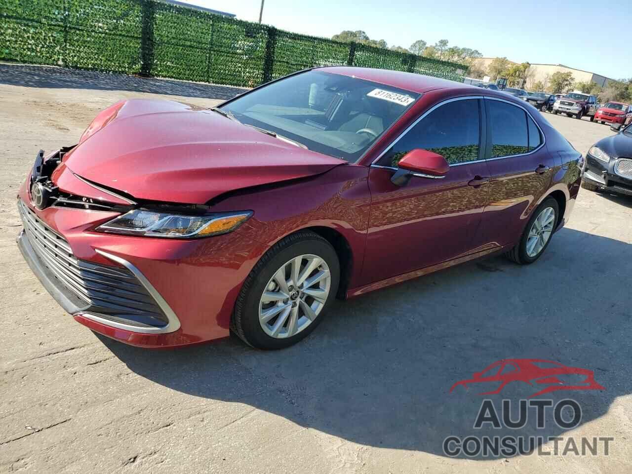 TOYOTA CAMRY 2021 - 4T1R11AK5MU576400