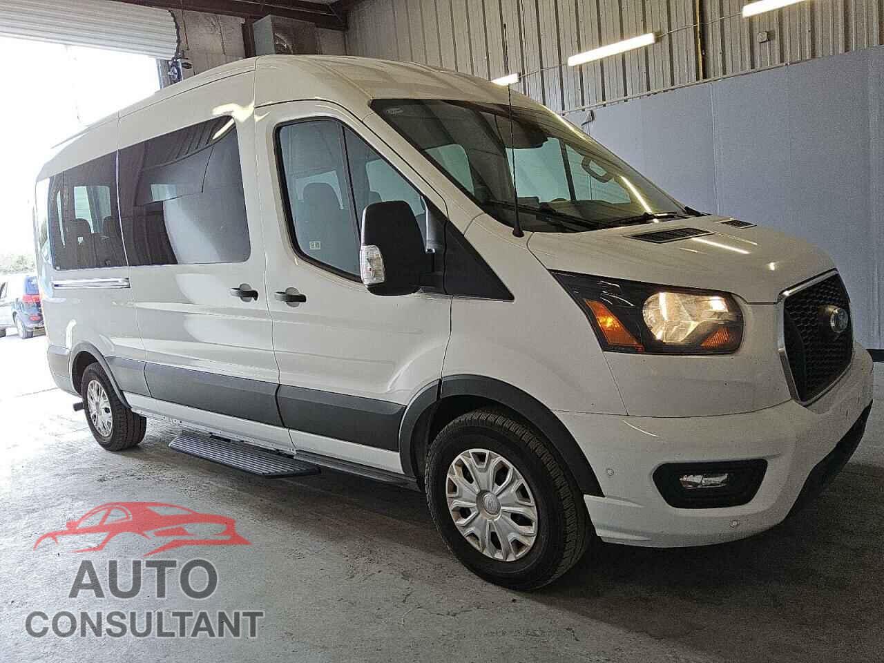 FORD TRANSIT 2023 - 1FBAX2C87PKB36657