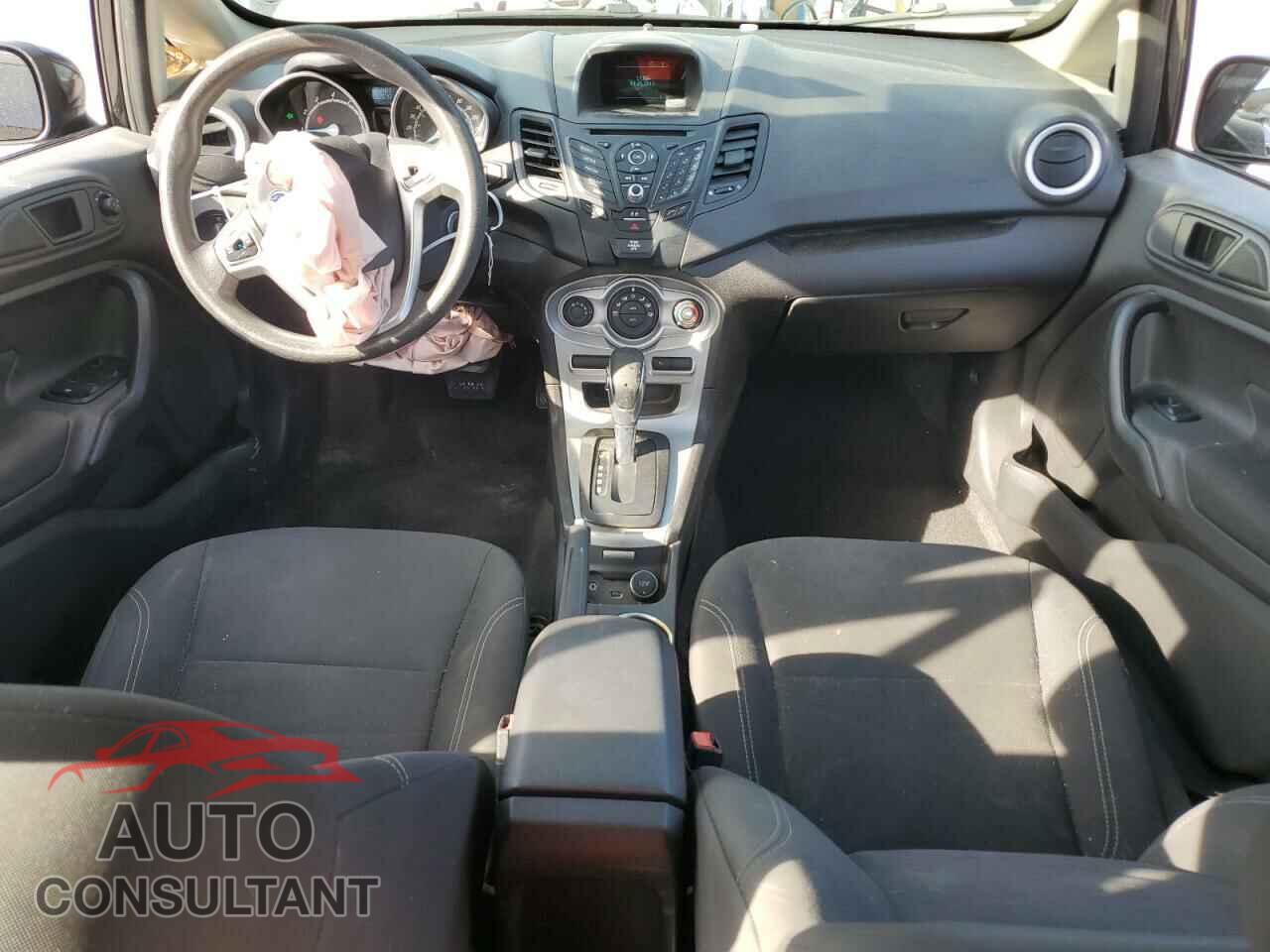 FORD FIESTA 2017 - 3FADP4EJ9HM112607