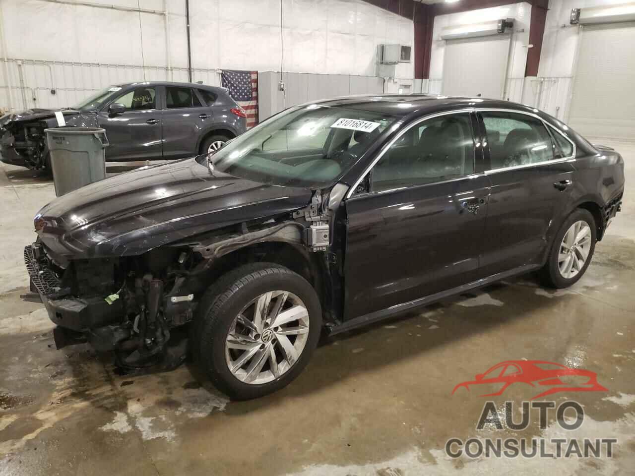 VOLKSWAGEN PASSAT 2018 - 1VWBA7A31JC026272