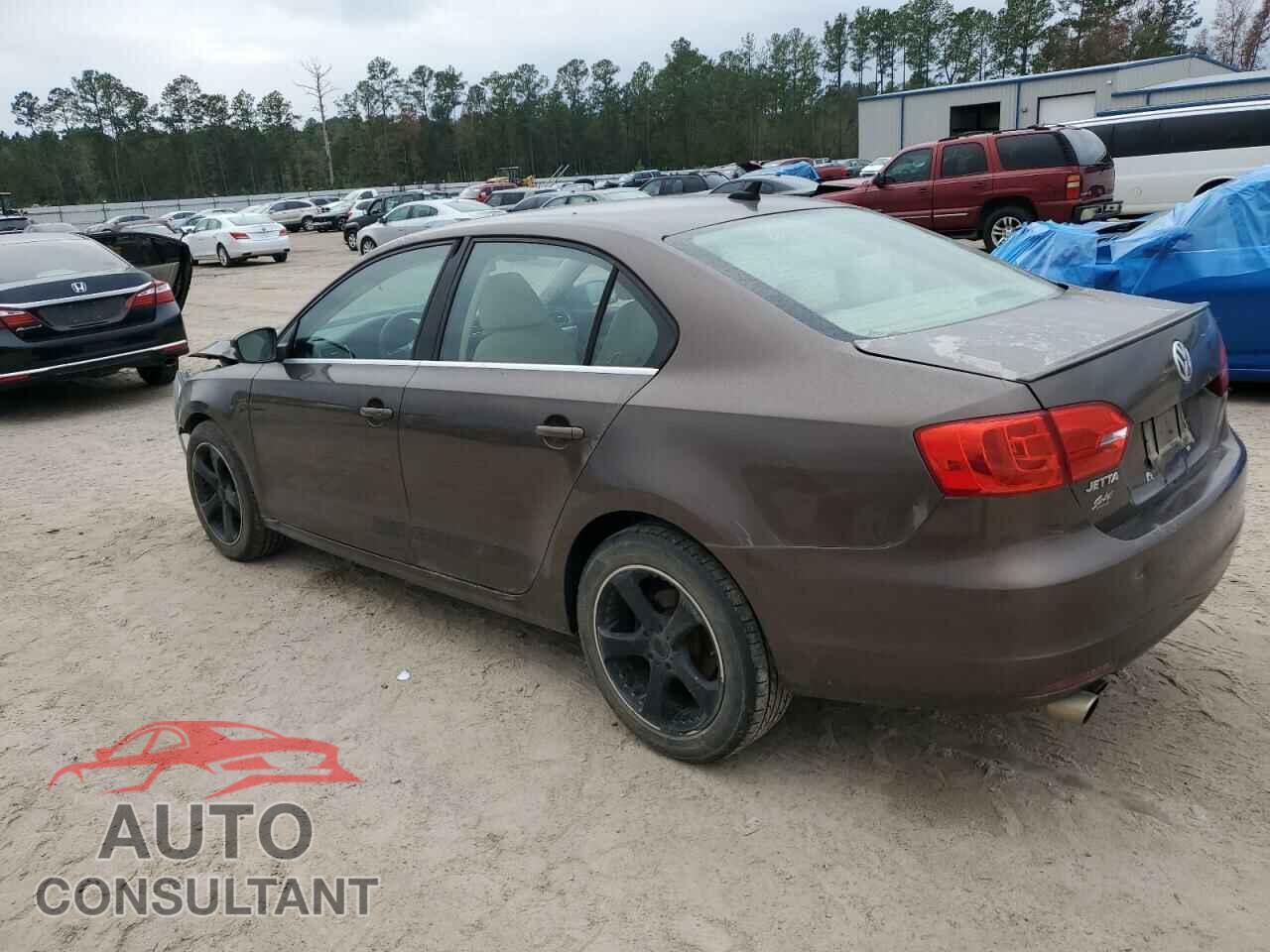 VOLKSWAGEN JETTA 2011 - 3VWLL7AJ1BM124764