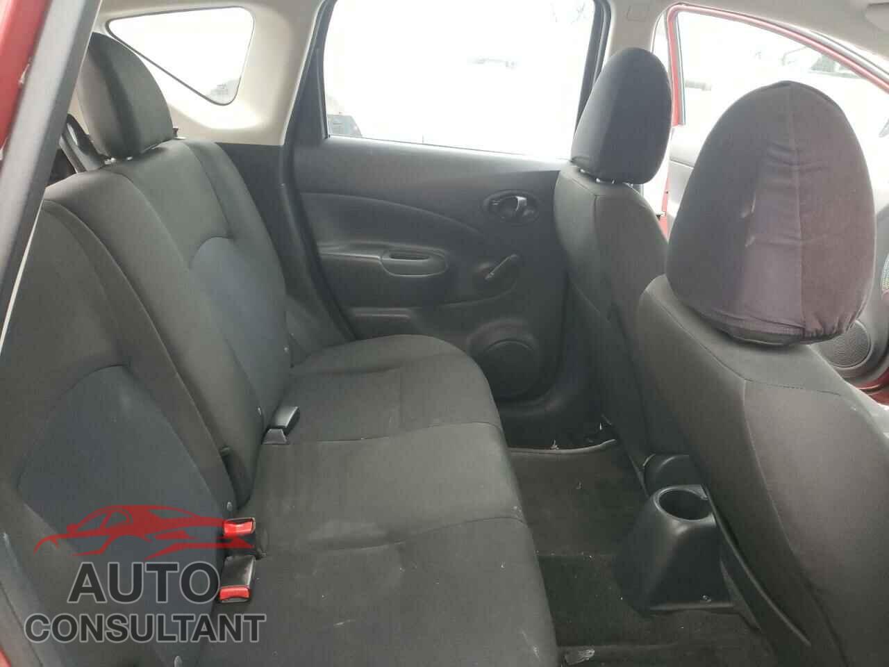 NISSAN VERSA 2017 - 3N1CE2CP6HL352312