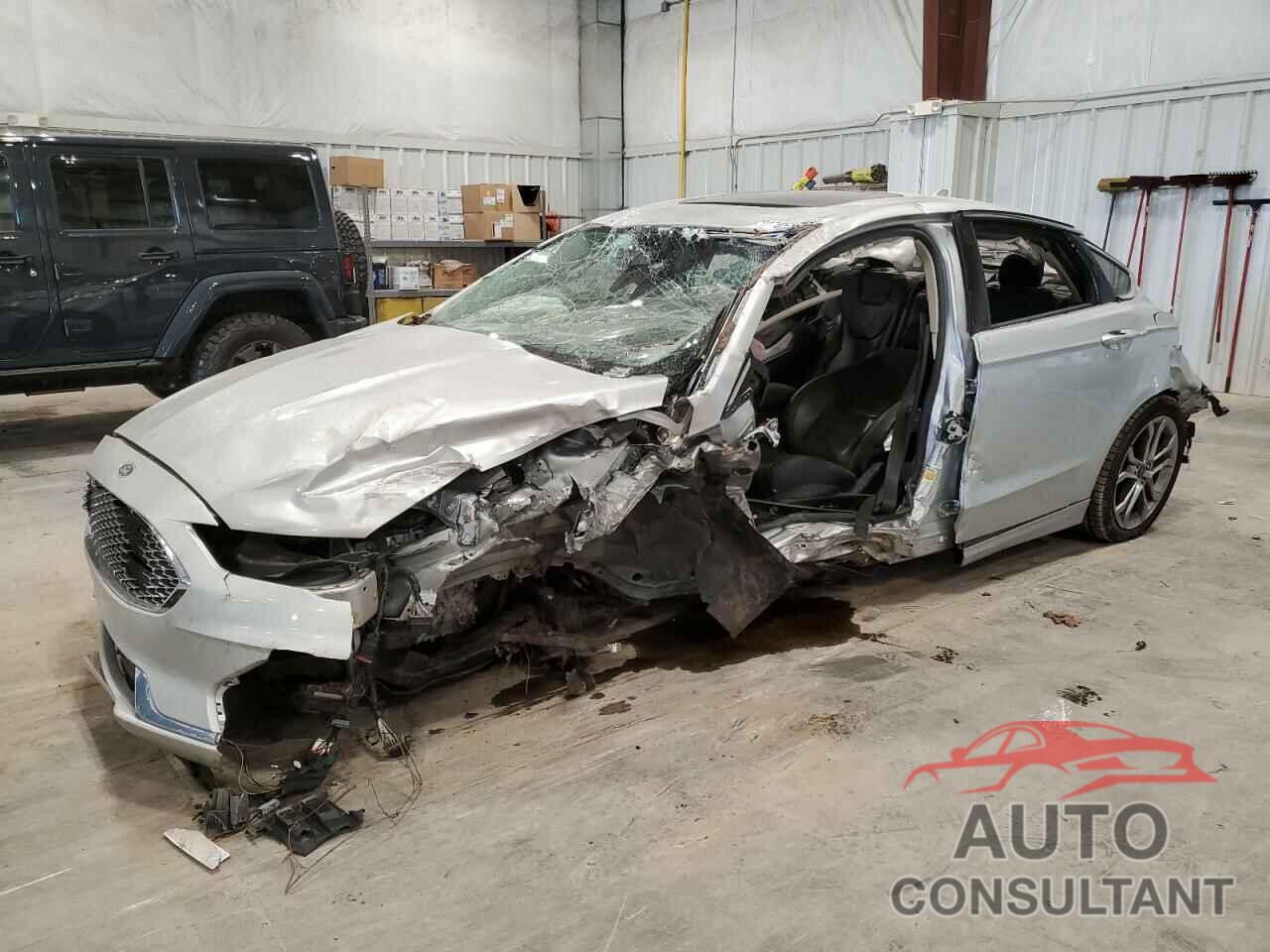 FORD FUSION 2019 - 3FA6P0RU1KR137310