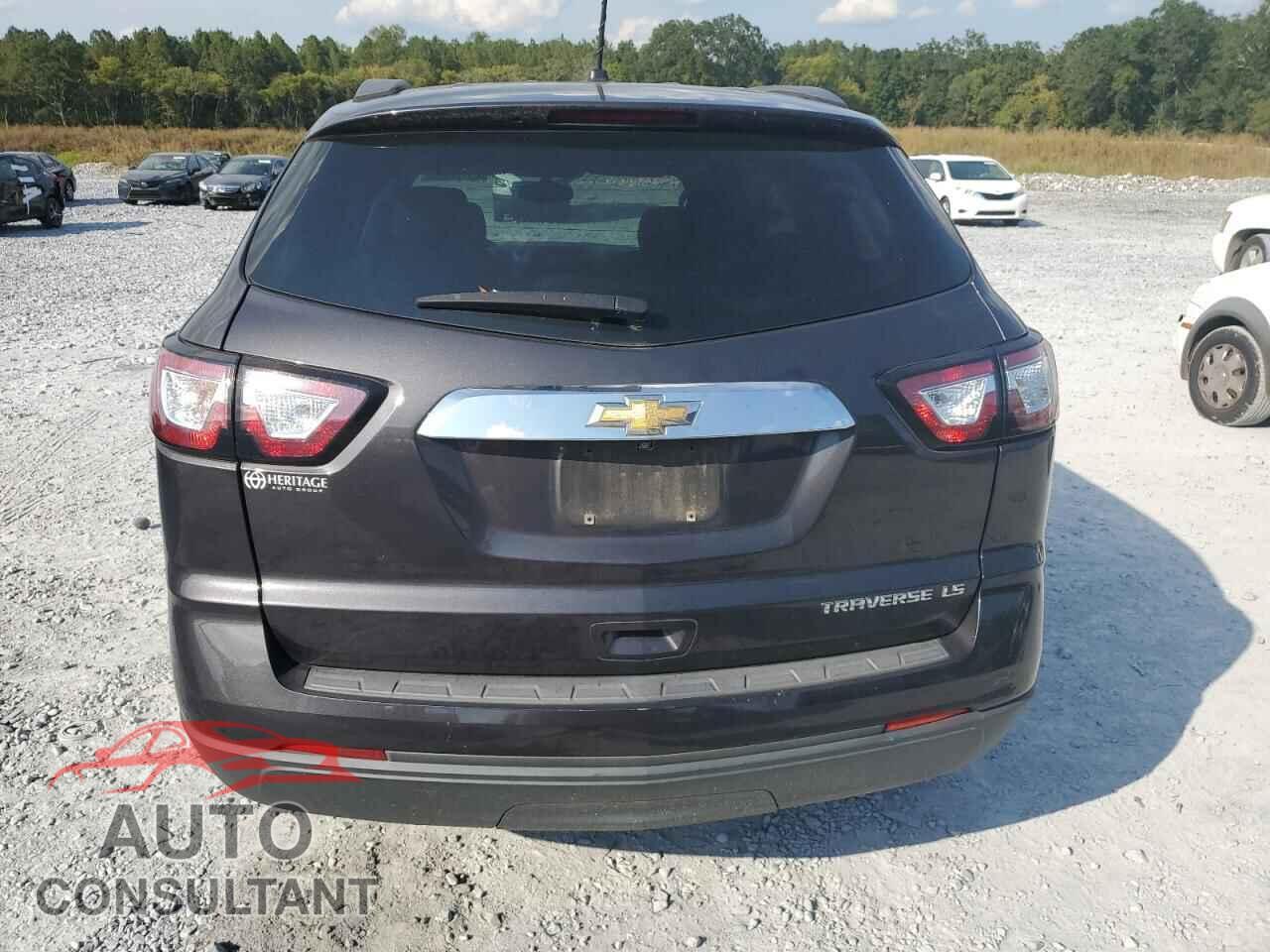CHEVROLET TRAVERSE 2015 - 1GNKRFED4FJ200077