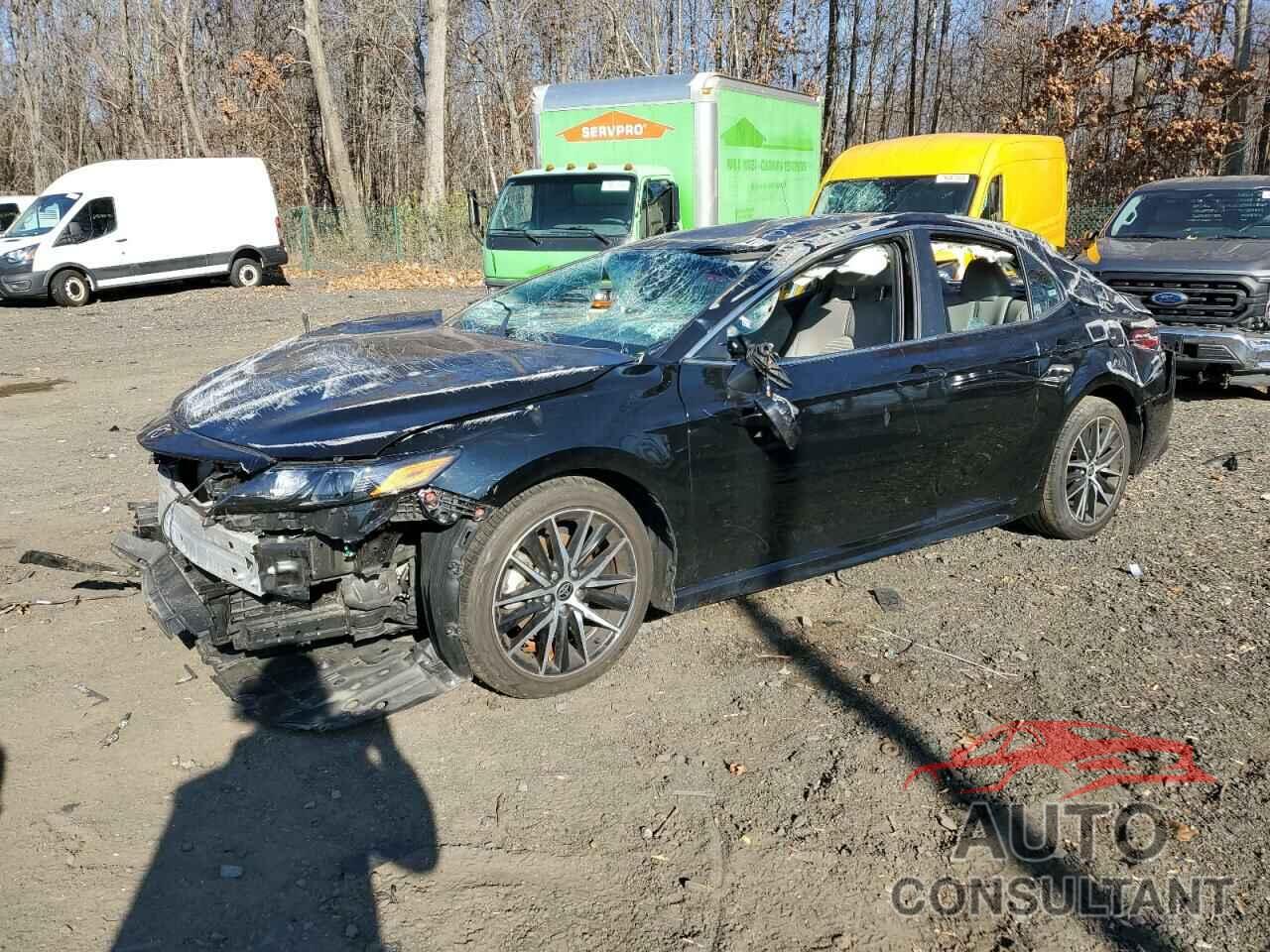 TOYOTA CAMRY 2022 - 4T1G11AK5NU712453