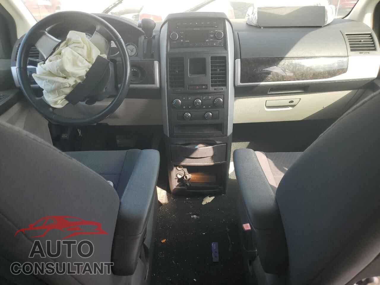 DODGE CARAVAN 2010 - 2D4RN5D10AR106712