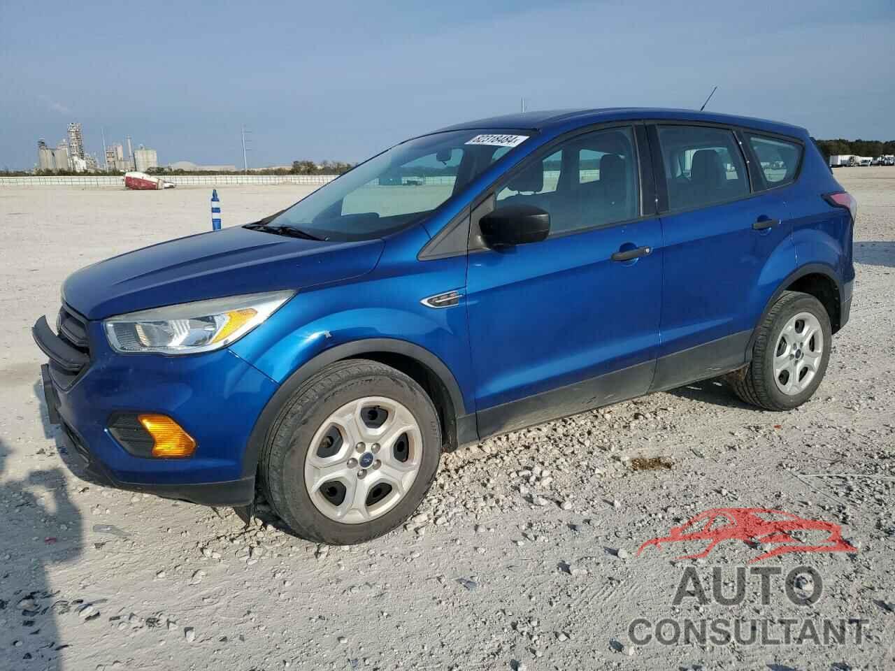 FORD ESCAPE 2017 - 1FMCU0F70HUE96276