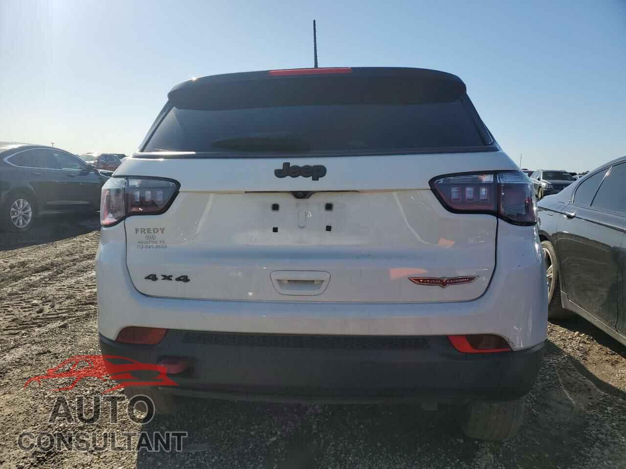 JEEP COMPASS 2019 - 3C4NJDDB1KT825475