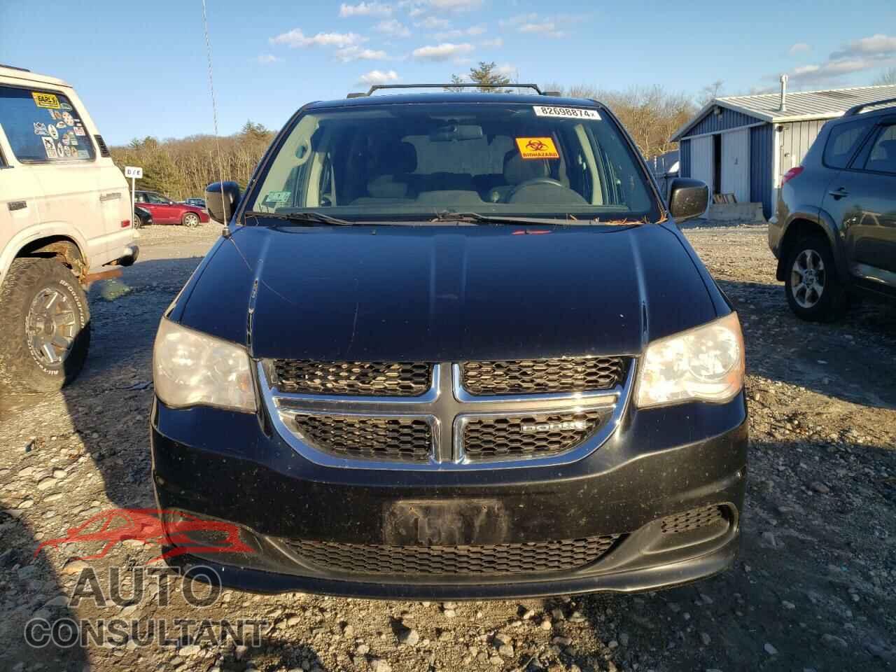 DODGE CARAVAN 2011 - 2D4RN3DG8BR637523