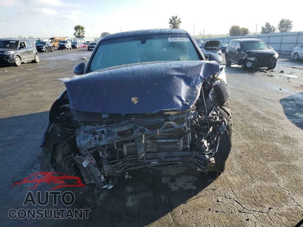 PORSCHE CAYENNE 2017 - WP1AE2A25HLA72676
