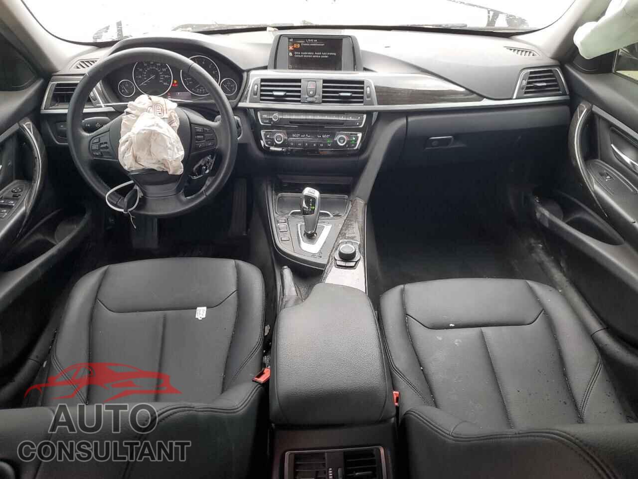 BMW 3 SERIES 2016 - WBA8E5G59GNU21566