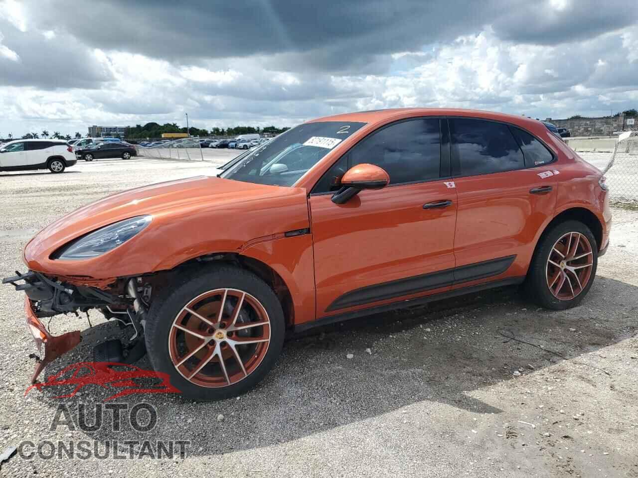 PORSCHE MACAN 2022 - WP1AA2A50NLB00675