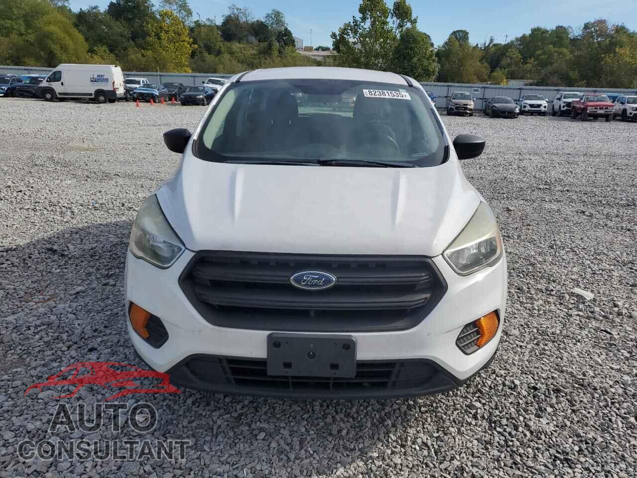 FORD ESCAPE 2017 - 1FMCU0F76HUC75717