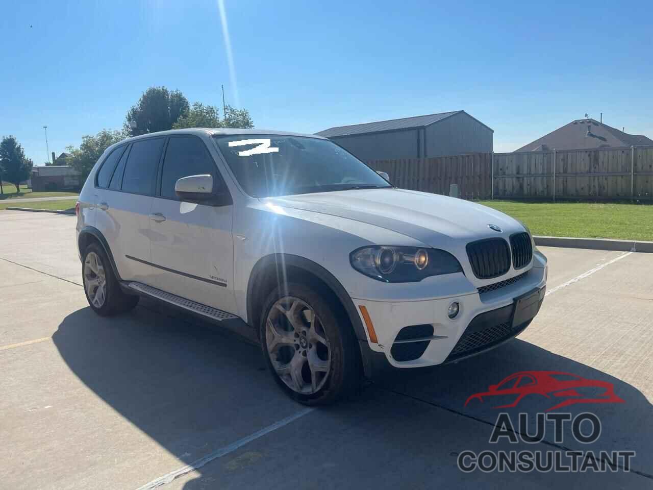 BMW X5 2011 - 5UXZW0C53BL656111