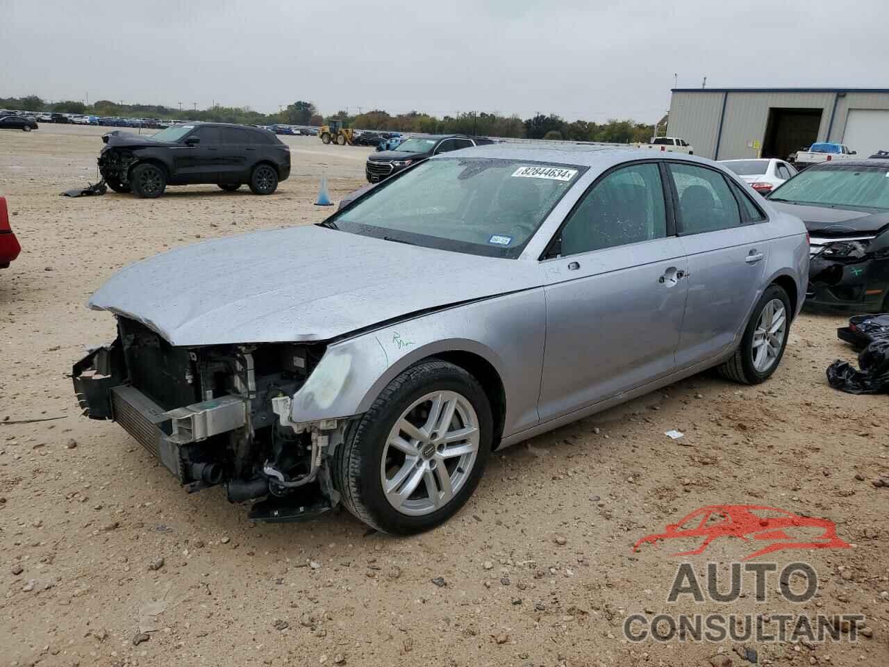 AUDI A4 2017 - WAUANAF47HN063923