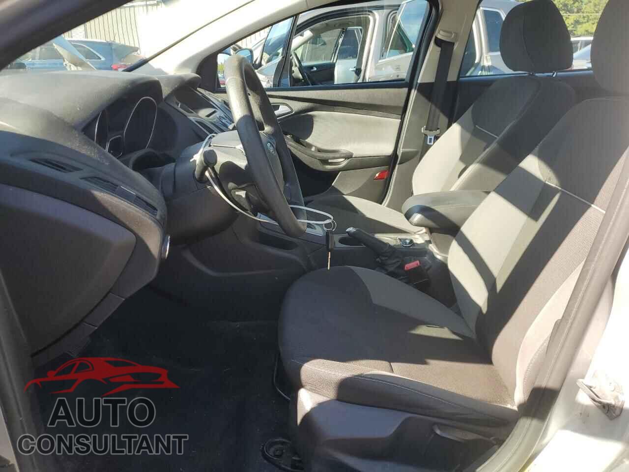 FORD FOCUS 2013 - 1FADP3F27DL336813