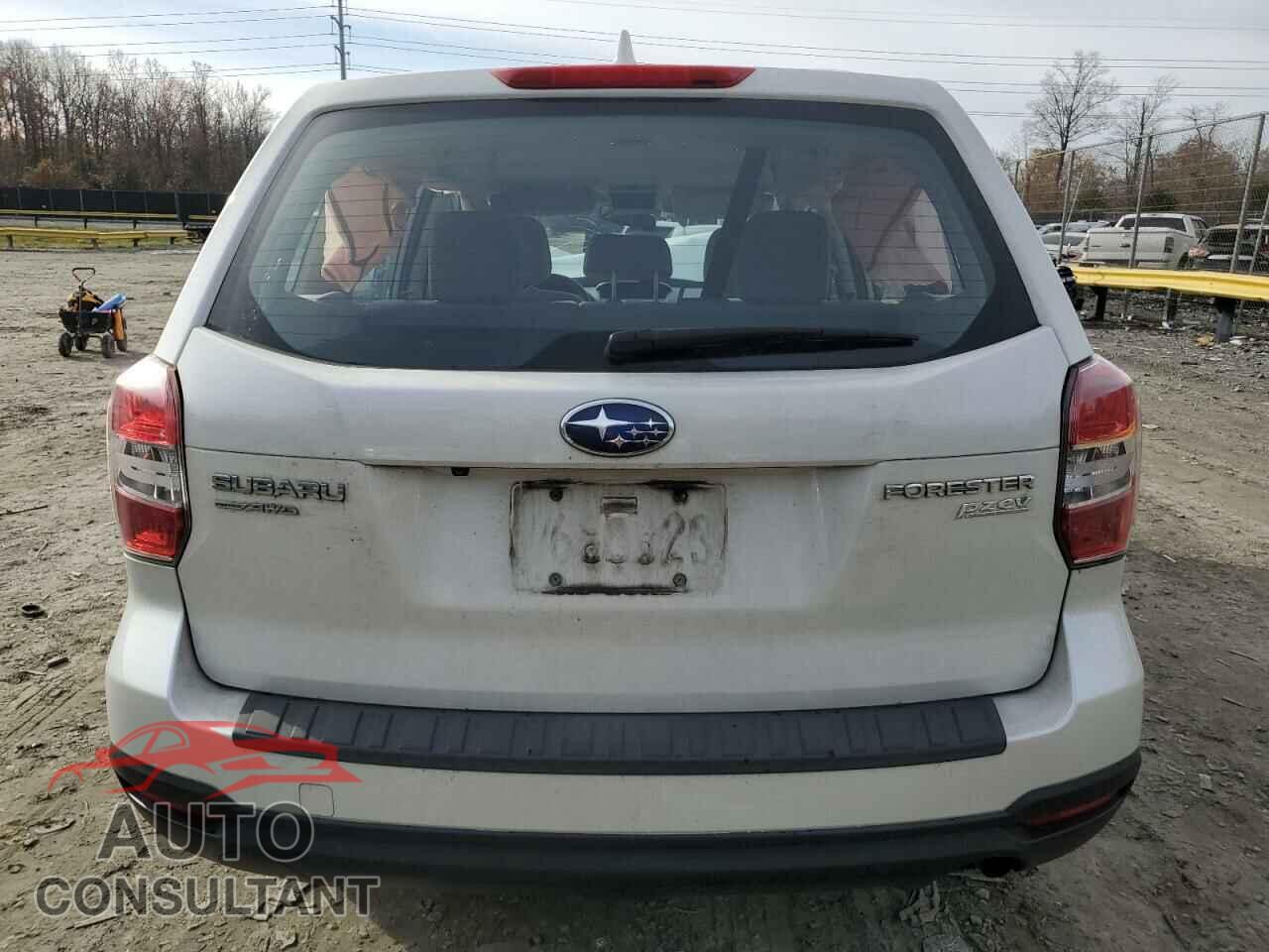 SUBARU FORESTER 2016 - JF2SJAAC3GH518217
