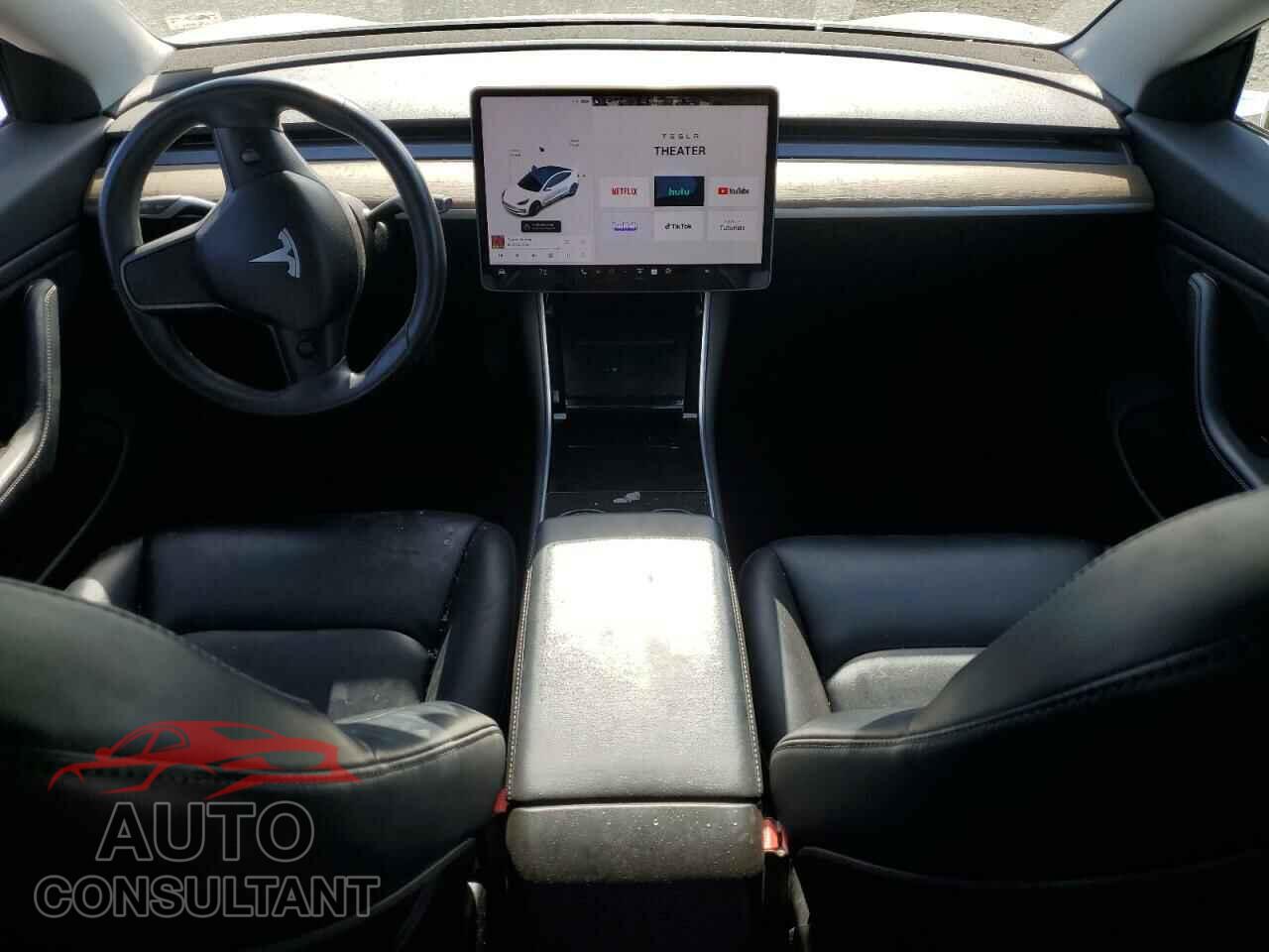 TESLA MODEL 3 2018 - 5YJ3E1EA0JF017244