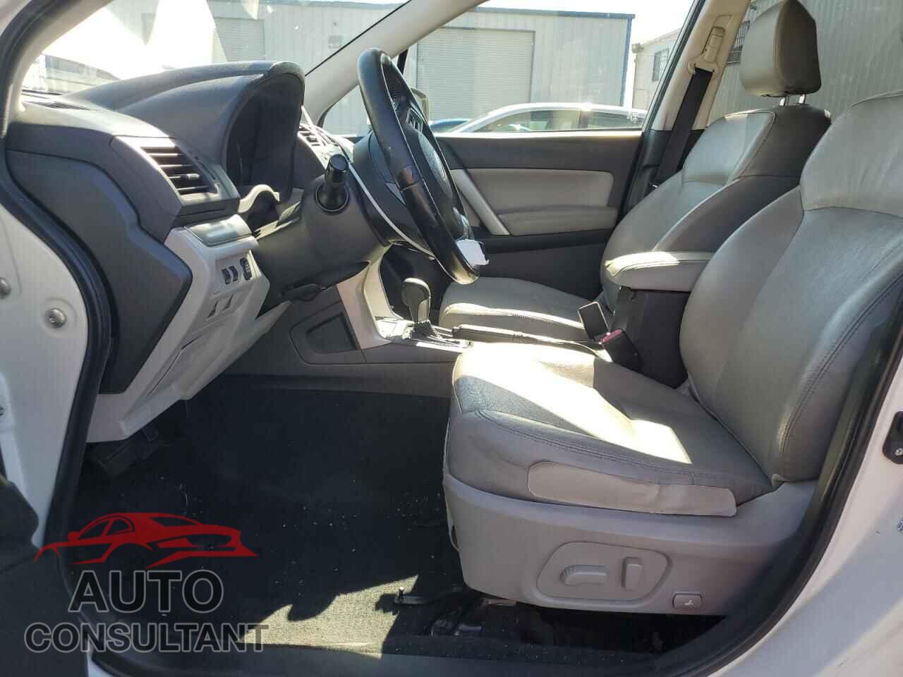 SUBARU FORESTER 2015 - JF2SJAUC5FH401331