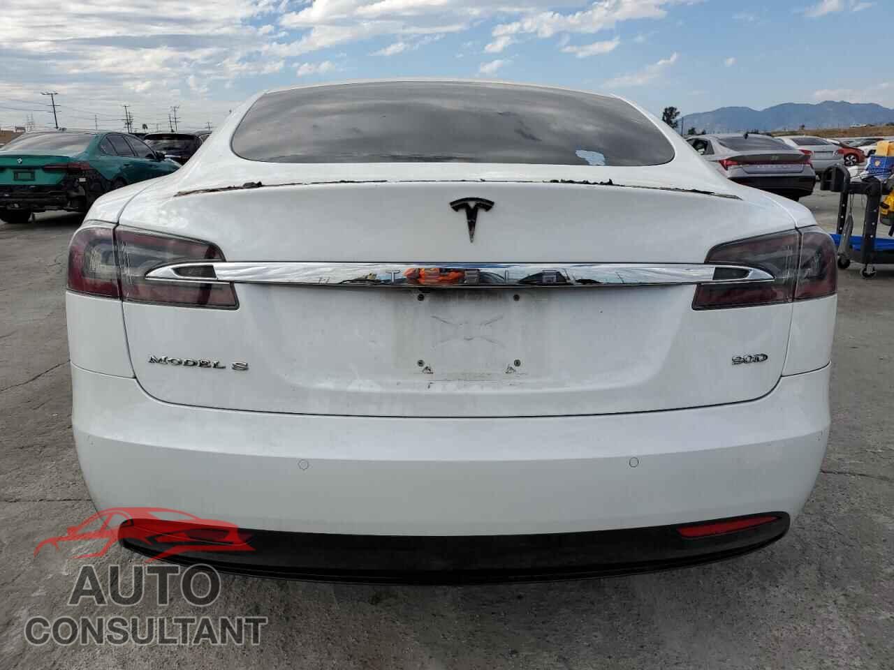 TESLA MODEL S 2017 - 5YJSA1E24HF190663