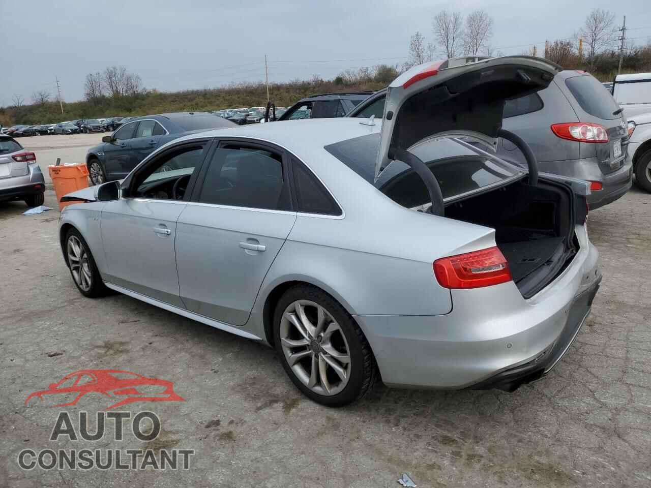 AUDI S4/RS4 2013 - WAUDGAFL9DA171315