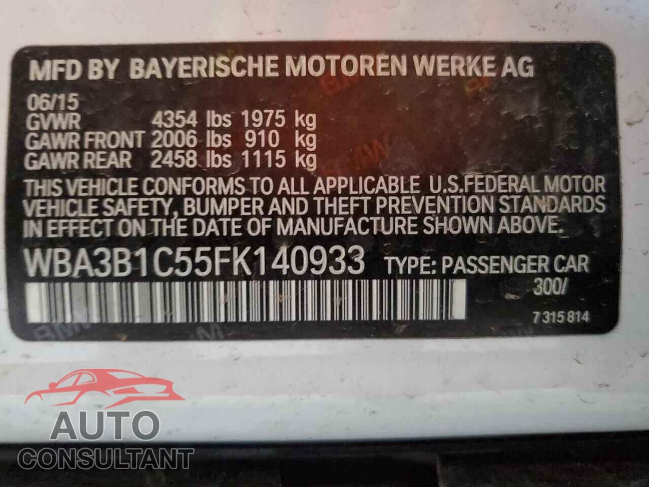 BMW 3 SERIES 2015 - WBA3B1C55FK140933
