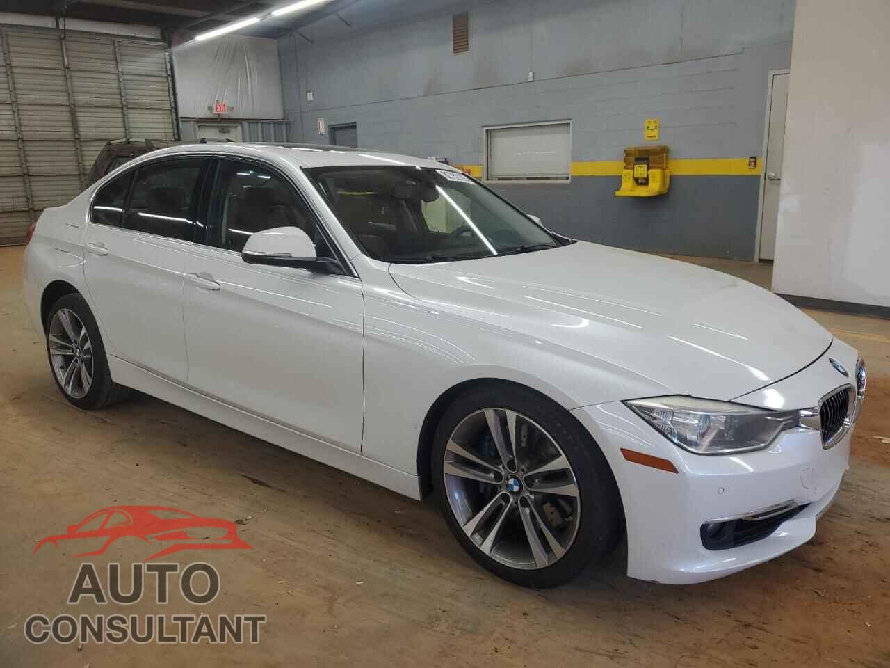 BMW 3 SERIES 2015 - WBA3A5G53FNS87612