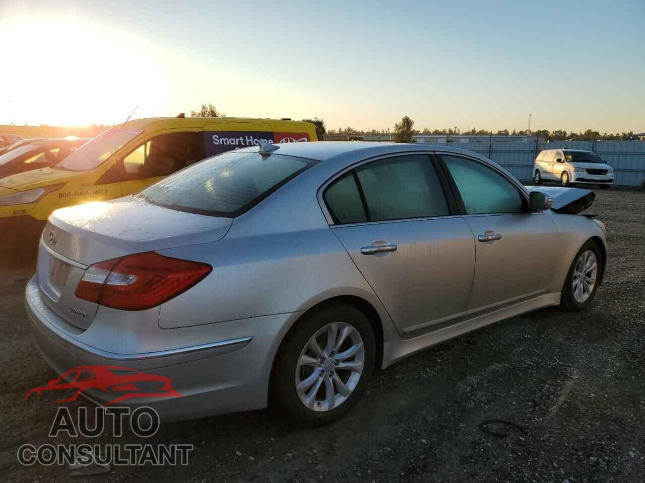 HYUNDAI GENESIS 2013 - KMHGC4DD4DU212503