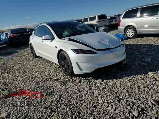 TESLA MODEL 3 2024 - 5YJ3E1ET0RF833626