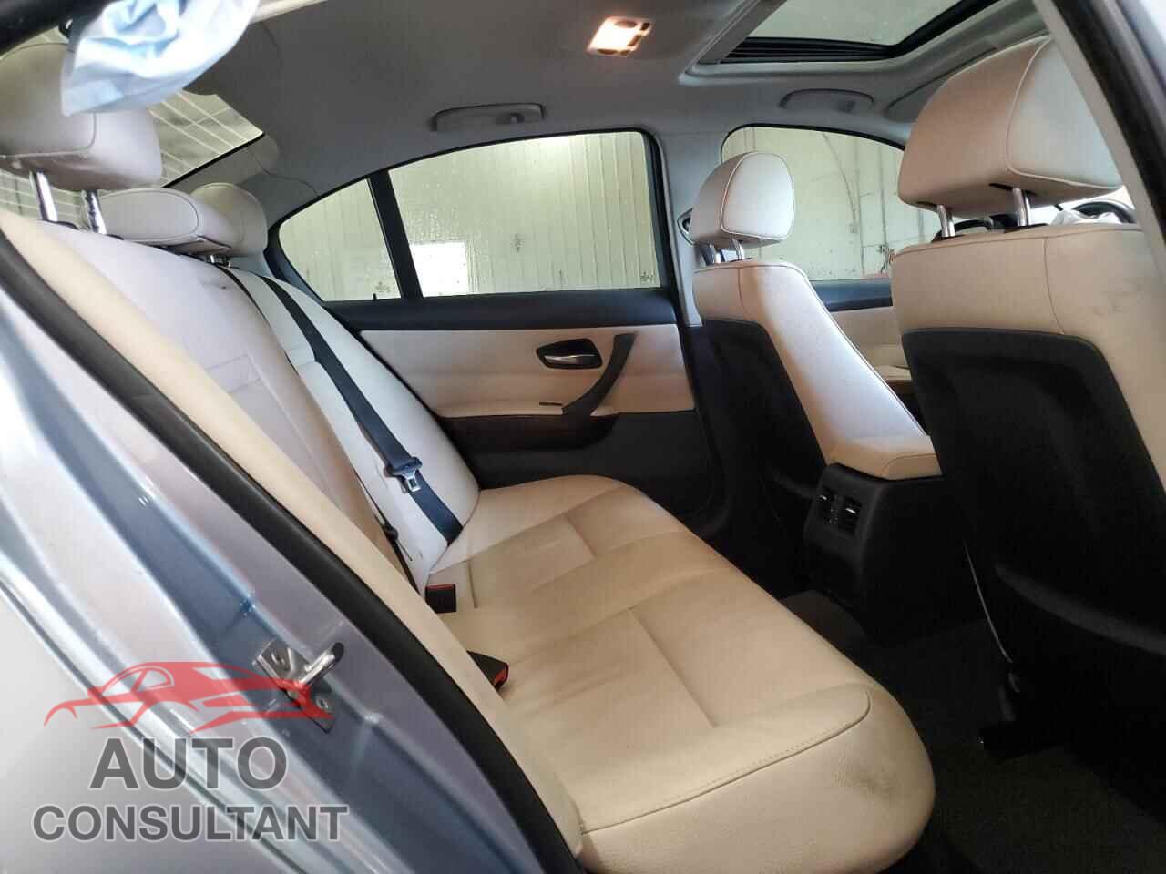 BMW 3 SERIES 2010 - WBAPH7G5XANM53268