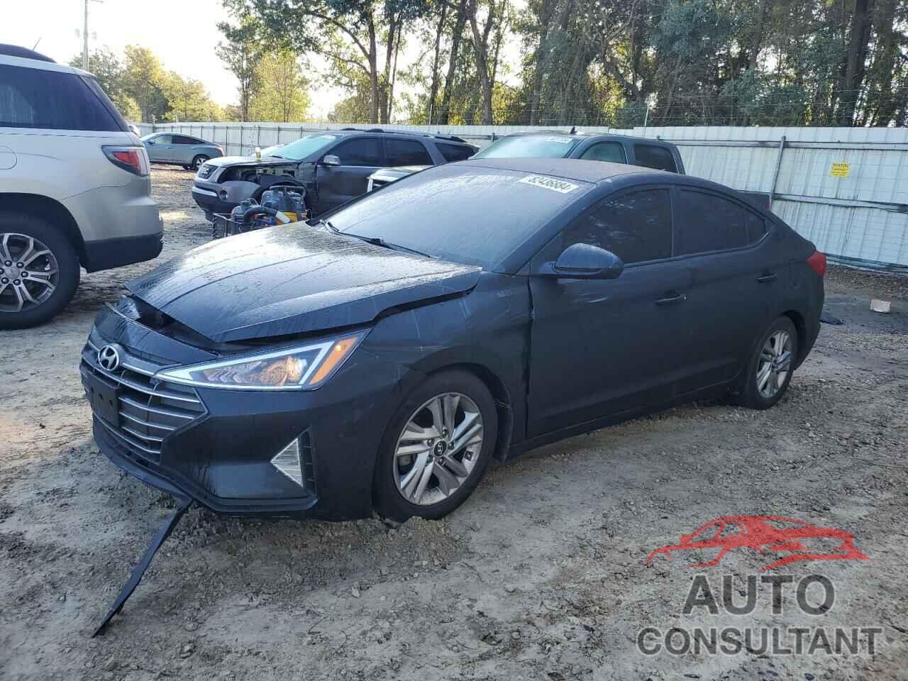HYUNDAI ELANTRA 2020 - 5NPD84LF2LH582109